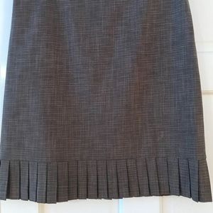 Tahari suit skirt - brown & tan, all the details!